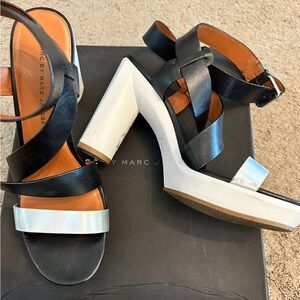 “Marc by Marc Jacobs” leather color block sandals. Black/white/silver. Size 10.5